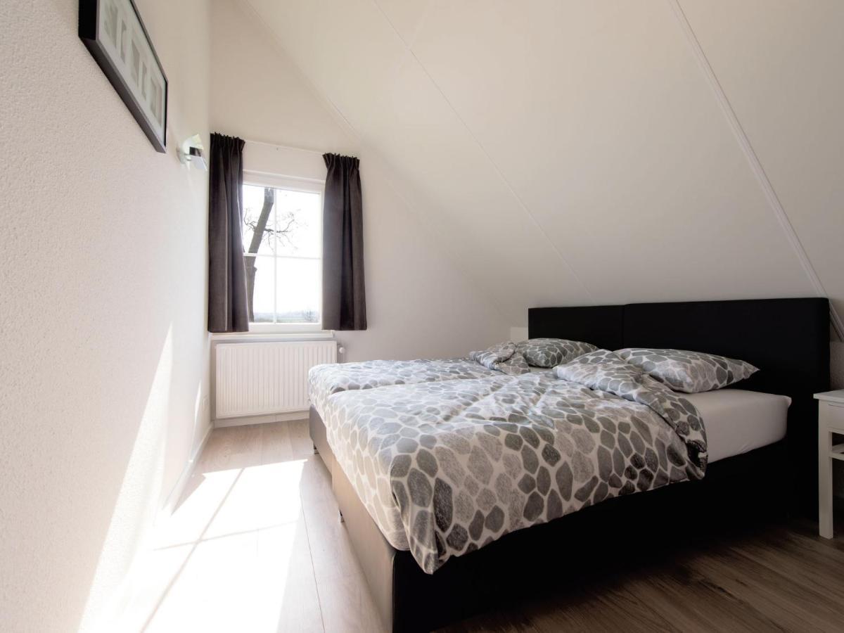 Spacious Home With A Fireplace At 3 Km From Baarle-Nassau Exterior photo