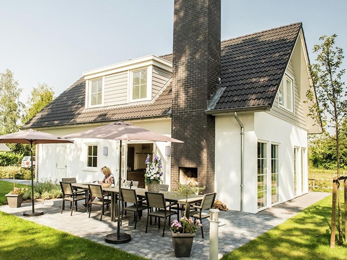 Spacious Home With A Fireplace At 3 Km From Baarle-Nassau Exterior photo